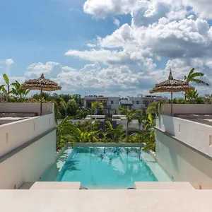 Namas Apartahotel Tulum